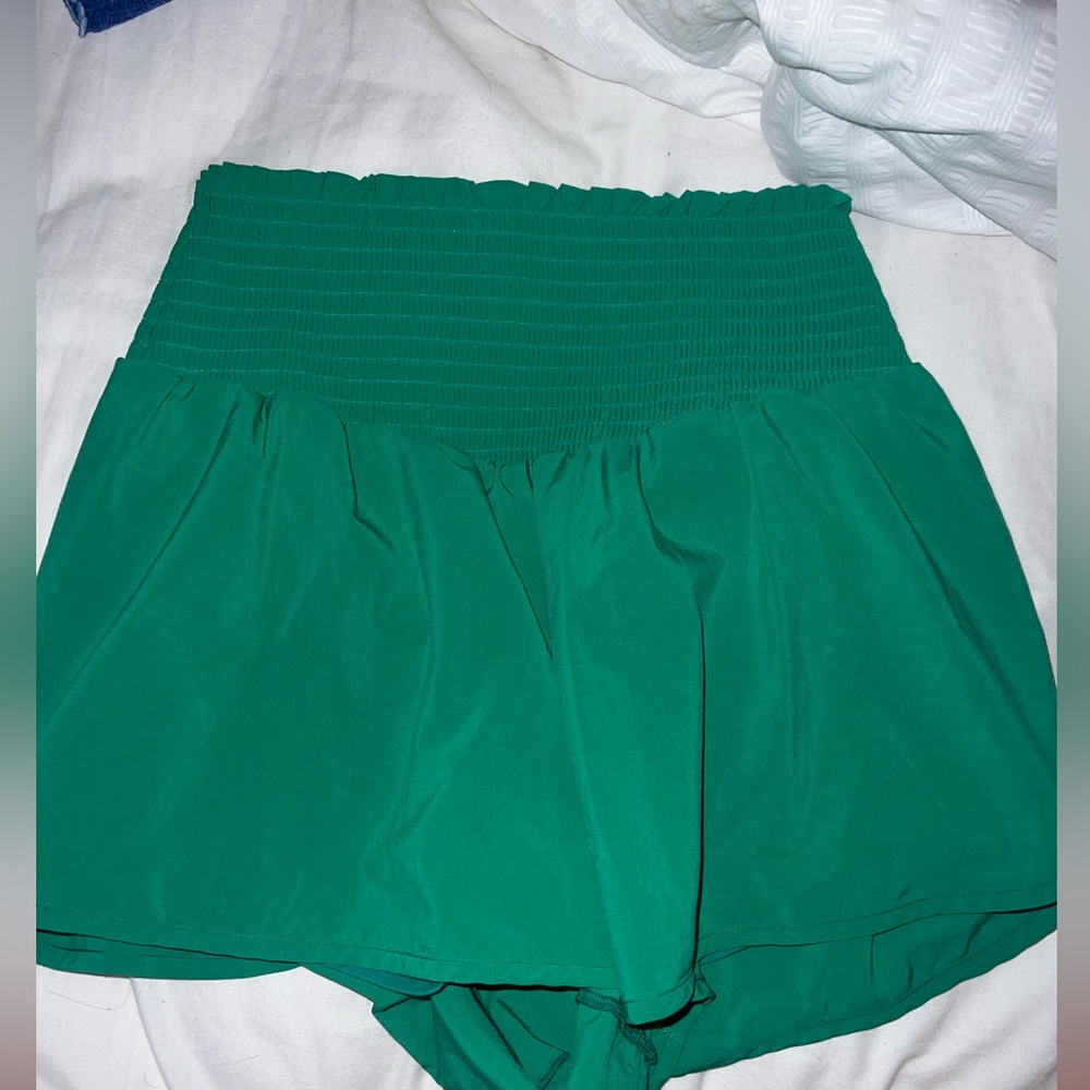 Aerie emerald green athletic shorts